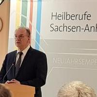 Bild vergrößern:Ministerpräsident Dr. Reiner Haseloff sprach am 15. Februar beim Neujahrsempfang der Heilberufe in Magdeburg. 