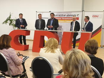 weiter zum Artikel