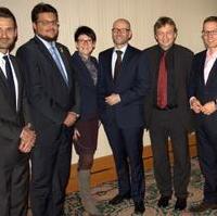 Bild vergrößern:Der Generalsekretär CDU Deutschlands, Dr. Peter Tauber (3.v.r.), mit Vertretern der Magdeburger CDU 