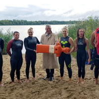 Bild vergrößern:Die Ortsgruppe Magdeburg der DLRG besucht Innenminister Holger Stahlknecht MdL am 02. September. 