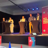 Bild vergrößern:Wahlforum zur Europawahl von DGB, Landesfrauenrat und \