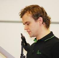 Bild vergrößern:Stadtrat Daniel Kraatz spricht zu seinem Antrag bzgl. der Bekämpfung von Stechmücken im Magdeburger Stadtrat 