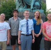 Bild vergrößern:Der neue Kreisvorstand der Jungen Union Magdeburg mit Mathias Bethke (m.) als frisch gewählten Kreisvorsitzenden an der Spitze
