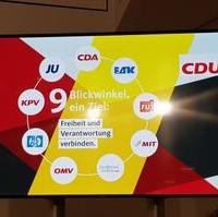 Bild vergrößern:Am 14. Januar endete mit einer Veranstaltung der Vereinigungen und Sonderorganisationen der CDU in Berlin die zweite Phase zur Erarbeitung des neuen Grundsatzprogramms.