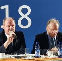 Bild vergrößern:Der CDU-Landesvorsitzende Thomas Webel und Ministerpräsident Dr. Reiner Haseloff bei der Sitzung des CDU-Landesvorstandes am 16.10.2018 (v.l.n.r.)