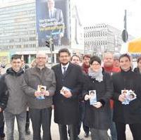 Bild vergrößern:Infostand der CDU Magdeburg zur Landtagswahl mit Unterstützung des CDU-Generalsekretärs Dr. Peter Tauber (3.v.l.)