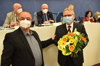 weiter zum Artikel