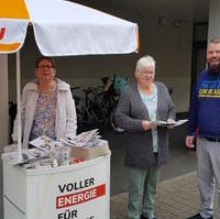 Bild vergrößern:Infostand des CDU-Ortsverbandes Neustadt am 25. Mai 2024.