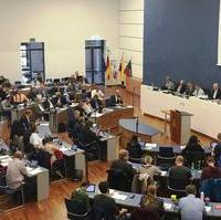 Bild vergrößern:Die 3. (VII) Stadtratssitzung (19.09) hat soeben angefangen. In der heutigen Ratssitzung geht es unter anderem: 