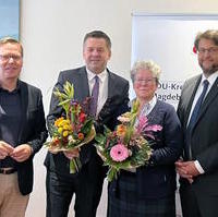 Bild vergrößern:Am 11. Oktober wurde Sven Schulze (2.v.l.) als Direktkandidat für den Landtagswahlkreis Magdeburg-West nominiert. 