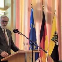 Bild vergrößern:Staatsminister Rainer Robra bei einer sicherheitspolitischen Veranstaltung in der Staatskanzlei am 14. Mai 2018.