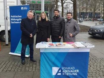 weiter zum Artikel