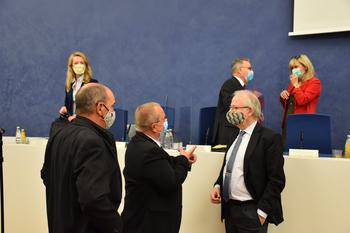 weiter zum Artikel