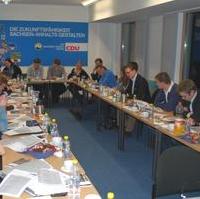 Bild vergrößern:Der Sachsen-Anhalt-Rat der Jungen Union tagte in der Landesgeschäftsstelle in Magdeburg.