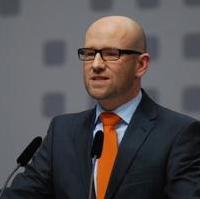 Bild vergrößern:Mit über 97 Prozent wurde Dr. Peter Tauber offiziell zum neuen Generalsekretär der CDU Deutschlands gewählt. 