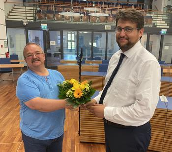 weiter zum Artikel