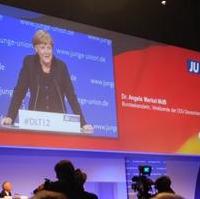 Bild vergrößern:Die CDU-Bundesvorsitzende Bundeskanzlerin Dr. Angela Merkel zu Gast beim Deutschlandtag der Jungen Union in Rostock. 