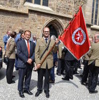 Bild vergrößern:Die Ratsfraktion nahm an der Johannisfeier, am 23. Juni 2017 in der Kathedrale St. Sebastian, teil: Die Johanniter-Unfall-Hilfe und der Malteser Hilfsdienst feierten traditionsgemäß das Fest der Geburt ihres Ordenspatrons mit einem Gottesdienst und Festakt. Links: Stadtrat Matthias Boxhorn