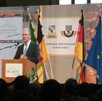 Bild vergrößern:Ministerpräsident Dr. Reiner Haseloff MdL bei seiner Rede auf der Festveranstaltung 25 Jahre Kommunale Selbstverwaltung in Sachsen-Anhalt