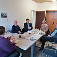 Bild vergrößern:Gespräch mit Vertretern des Magdeburger Bürgerkomittee in der Gedenkstätte Moritzplatz am 21. Januar 