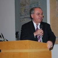 Bild vergrößern:Pastor und Direktor Dr. Burkhard Budde aus dem CDU-Kreisverband Braunschweig bei seinem Grusswort an Mitglieder der CDU Magdeburg am 13. Oktober 2011.