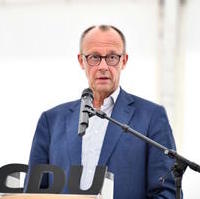 Bild vergrößern:Der Vorsitzende der CDU Deutschlands und der CDU-Bundestagsfraktion Friedrich Merz war am 24. Mai zu Gast in der Landeshauptstadt