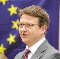 Bild vergrößern:Landtagspräsident Detlef Gürth MdL bei seinem Grusswort zur U18-Europawahl