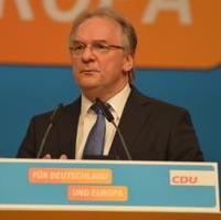 Bild vergrößern:Der Ministerpräsident und Mitglied im CDU-Bundesvorstand, Dr. Reiner Haseloff, bei seiner Rede auf dem CDU-Bundesparteitag