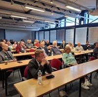 Bild vergrößern:Einige der Teilnehmer der Veranstaltung zum Entwurf des Koalitionsvertrags am 23. April. 
