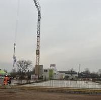 Bild vergrößern:Heute Nachmittag gab es die Grundsteinlegung für ein neues Sportzentrum an der MDCC – Arena. 