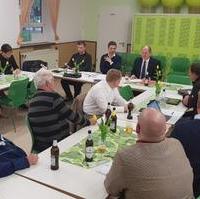 Bild vergrößern:Bei der Sitzung des CDU Ortsverband am Neustädter Feld am 24. April war der CDU-Landesvorsitzende Thomas Webel zu Gast.