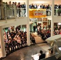 Bild vergrößern:Ein voller Saal beim Neujahrsempfang der CDU Magdeburg