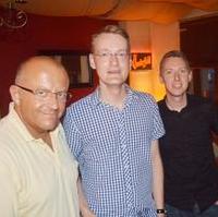 Bild vergrößern:Auf Einladung der Jungen Union Magdeburg diskutierten u.a. Stadtrat Michael Hoffmann, JU-Kreisvorsitzender Mathias Bethke und Mathias Fangohr (MDer CSD) zum Thema Gleichstellung von Homosexuellen in unserer Gesellschaft. (v.l.n.r.)  