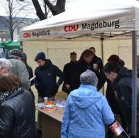 Bild vergrößern:Infostand der CDU Magdeburg bei der 8. Meile der Demokratie.