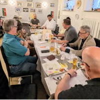 Bild vergrößern:Am 19. Mai trafen sich Mitglieder des CDU-Ortsverbandes Olvenstedt zu ihrer monatlichen Sitzung. 