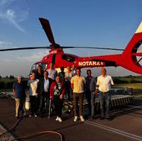 Bild vergrößern:CDU-Mitglieder beim Besuch des Rettungshubschrauber Christoph 36 am 18. September.
