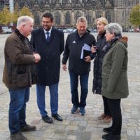 Bild vergrößern:Im Gespräch die Magdeburger CDU-Landtagsabgeordneten und die Europa-Kandidatin Alexandra Mehnert (2.v.r.) am 16. Oktober 2023. 