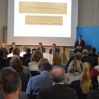 Bild vergrößern:Die gute besuchte Veranstaltung -Schulverbände - erfolgreiches Mittel der Schulentwicklungsplanung?- der CDU-Landtagsfraktion. 