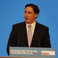 Bild vergrößern:Der niedersächsische Ministerpräsident David McAllister MdL bei seiner Rede beim CDU-Bundesparteitag in Hannover