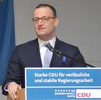 Bild vergrößern:CDU-Präsidiumsmitglied und Bundesgesundheitsminister Jens Spahn MdB bei seiner Rede auf der CDU Landesvertreterversammlung am 26. Mai