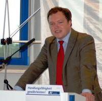 Bild vergrößern:Der Generalsekretär der CDU Thüringen, Dr. Mario Voigt, bei seiner Rede auf dem 21. Landestag der Jungen Union in Dessau-Roßlau