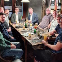 Bild vergrößern:Diskussionsrunde des CDU-Ortsverbandes Südost am 10. September. 