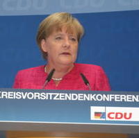 Bild vergrößern:Die CDU-Bundesvorsitzende und Bundeskanzlerin Dr. Angela Merkel bei der Kreisvorsitzenden im Berliner Konrad-Adenauer-Haus