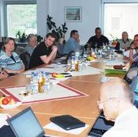 Bild vergrößern:Die Fraktion CDU/BfM berät zusammen mit Expertinnen zur Neuorganisation der Betreuung der Leistungsempfänger nach dem SGB II (Hartz IV) 