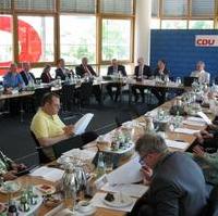 Bild vergrößern:Hauptausschuss der Kommunalpolitischen Vereinigung von CDU und CSU im Konrad-Adenauer Haus in Berlin