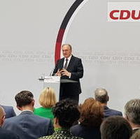 Bild vergrößern:Ministerpräsident Dr. Reiner Haseloff MdL spricht am 30. März in Berlin zum Reformbedarf beim öffentlichen Rundfunk. 
