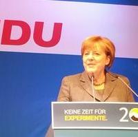Bild vergrößern:Die CDU-Bundesvorsitzende und Bundeskanzlerin Dr. Angela Merkel MdB warb beim Wahlkampfauftakt für die Fortführung der Landesregierung unter CDU-Führung mit einem Ministerpräsidenten Dr. Reiner Haseloff an der Spitze