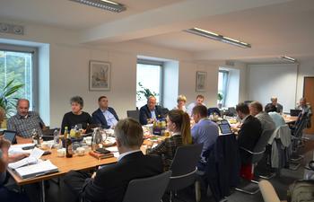 weiter zum Artikel