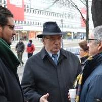 Bild vergrößern:Im Gespräch CDU-Kreisvorsitzender Tobias Krull (li.), Ministerpräsident Dr. Reiner Haseloff MdL (Mitte) und Stadtrat Reinhard Stern.