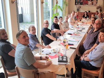 weiter zum Artikel